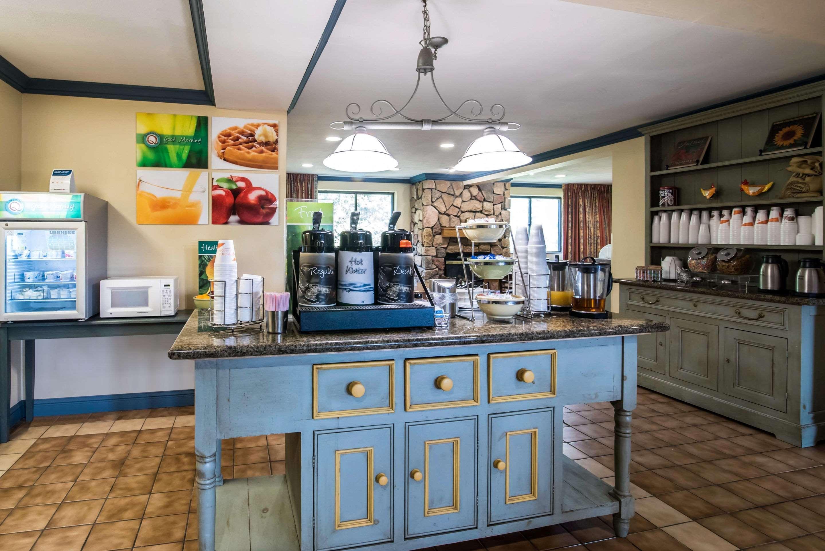 Quality Inn Cortland - University Area Εξωτερικό φωτογραφία