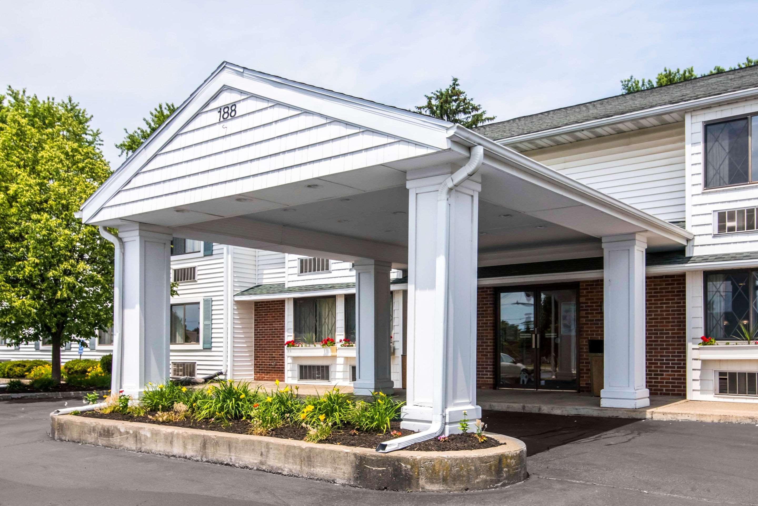 Quality Inn Cortland - University Area Εξωτερικό φωτογραφία