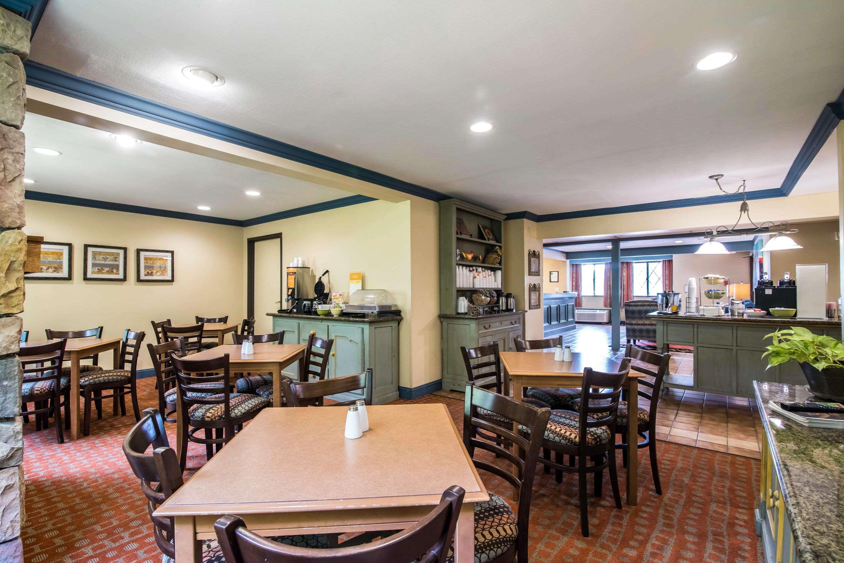 Quality Inn Cortland - University Area Εξωτερικό φωτογραφία